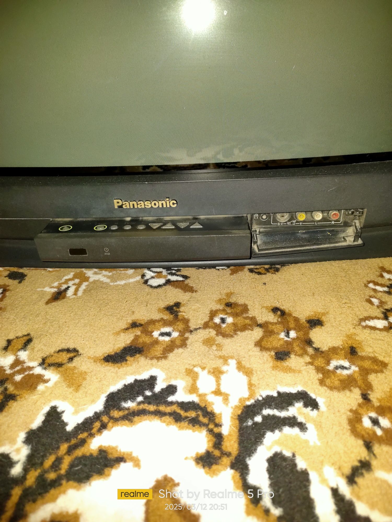Телевізор Panasonic 71 см.