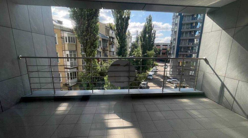 ЖК Central Park приміщення 334 м2