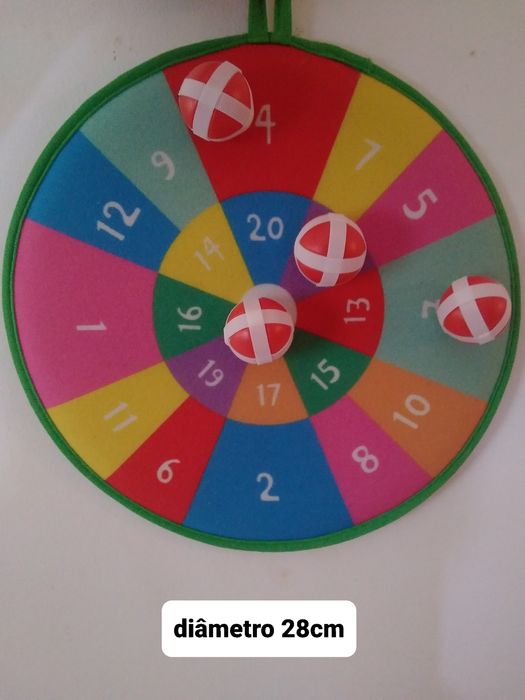 Jogo de dardos com bolas