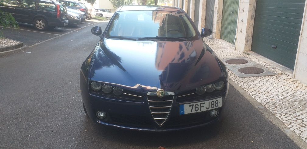 Alfa-Romeo Cx.Aut.159 JTD m.(Otimo estado)