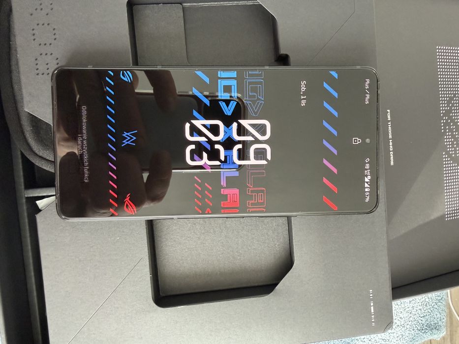 Asus rog phone 9 pro 24/1TB dosłownie nowy do negocjacji