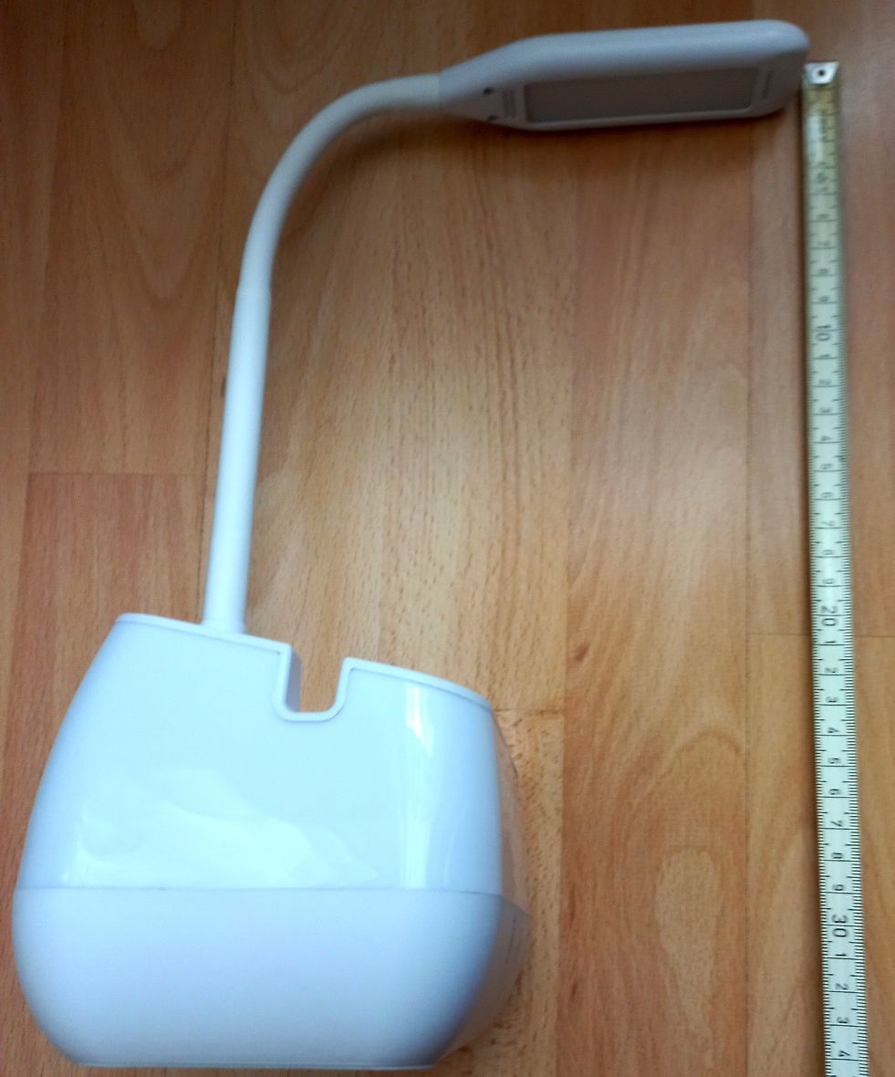 Lampka na biurko , przenosna pod namiot bialy + RGB