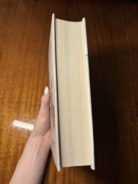 Книга «Щиголь» Донна Тарт