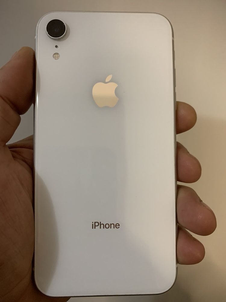 iPhone XR white идеальный