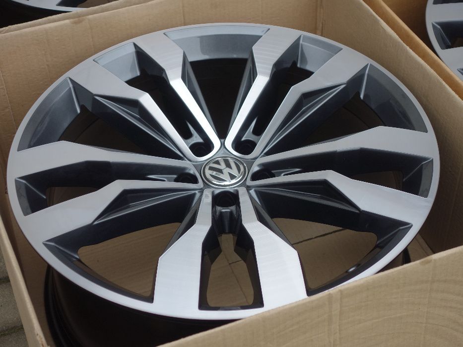 Felgi VW TOUARE R-LINE 21'' Nowy Model Oryginalne!!