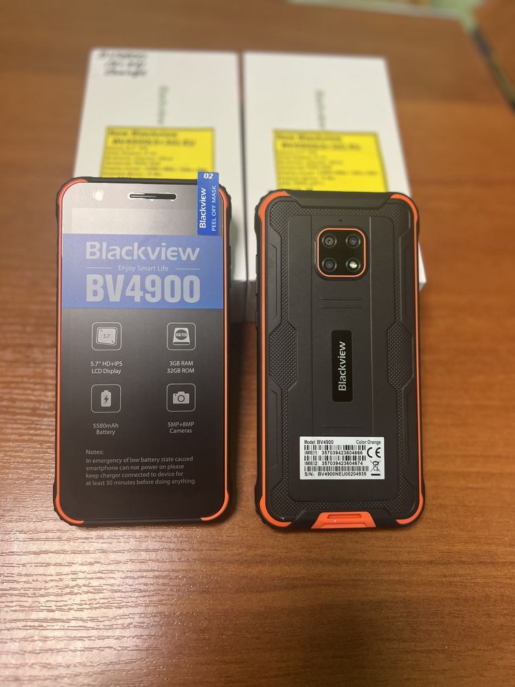 мобільний телефон новий захис ІР68 Blackwiev BV49 3+32
