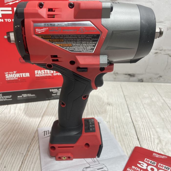 Аккумуляторный мощный гайковерт 1/2 Milwaukee 2967-20 M18 FUEL 2767-20