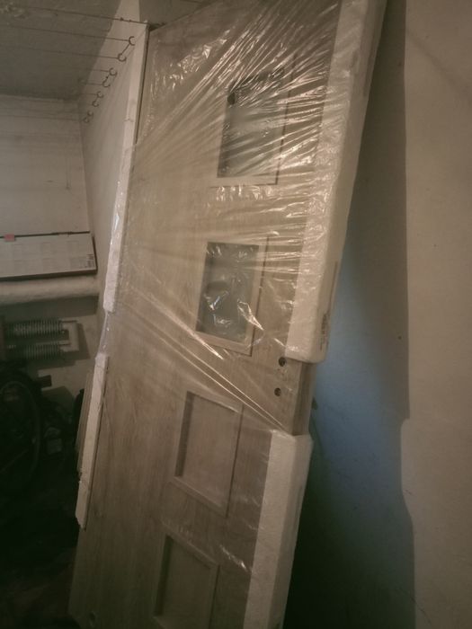 Drzwi wewnętrzne łazienkowe 80 prawe