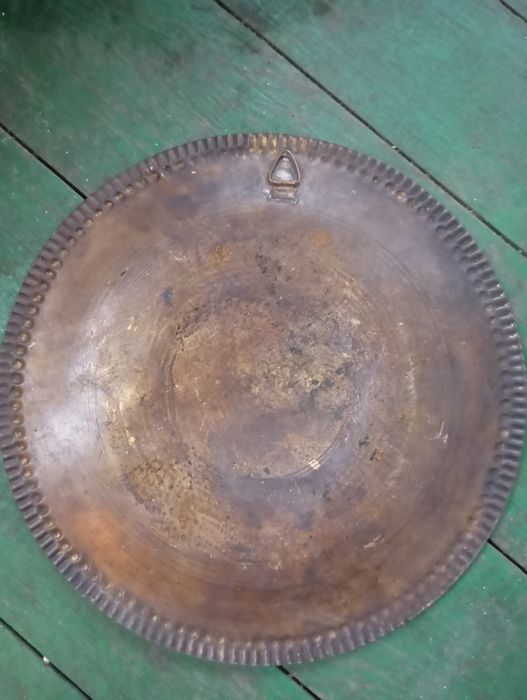 Настенная тарелка