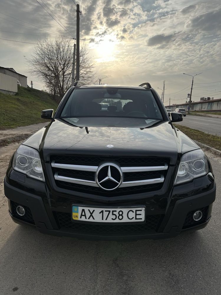 Продам Mercedes benz GLK300