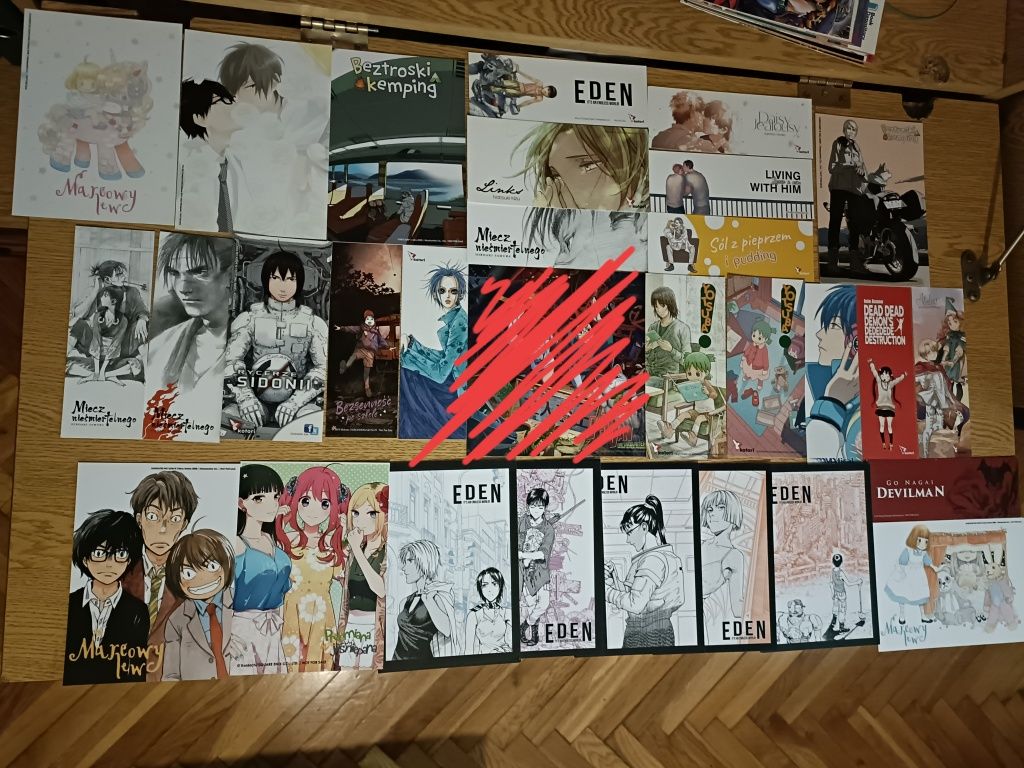 Duży zestaw dodatków manga anime yatta empik pocztówki zakładki japoni