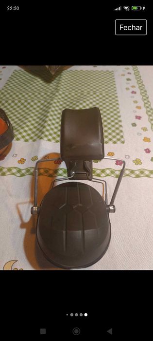 Phones tiro aos pratos