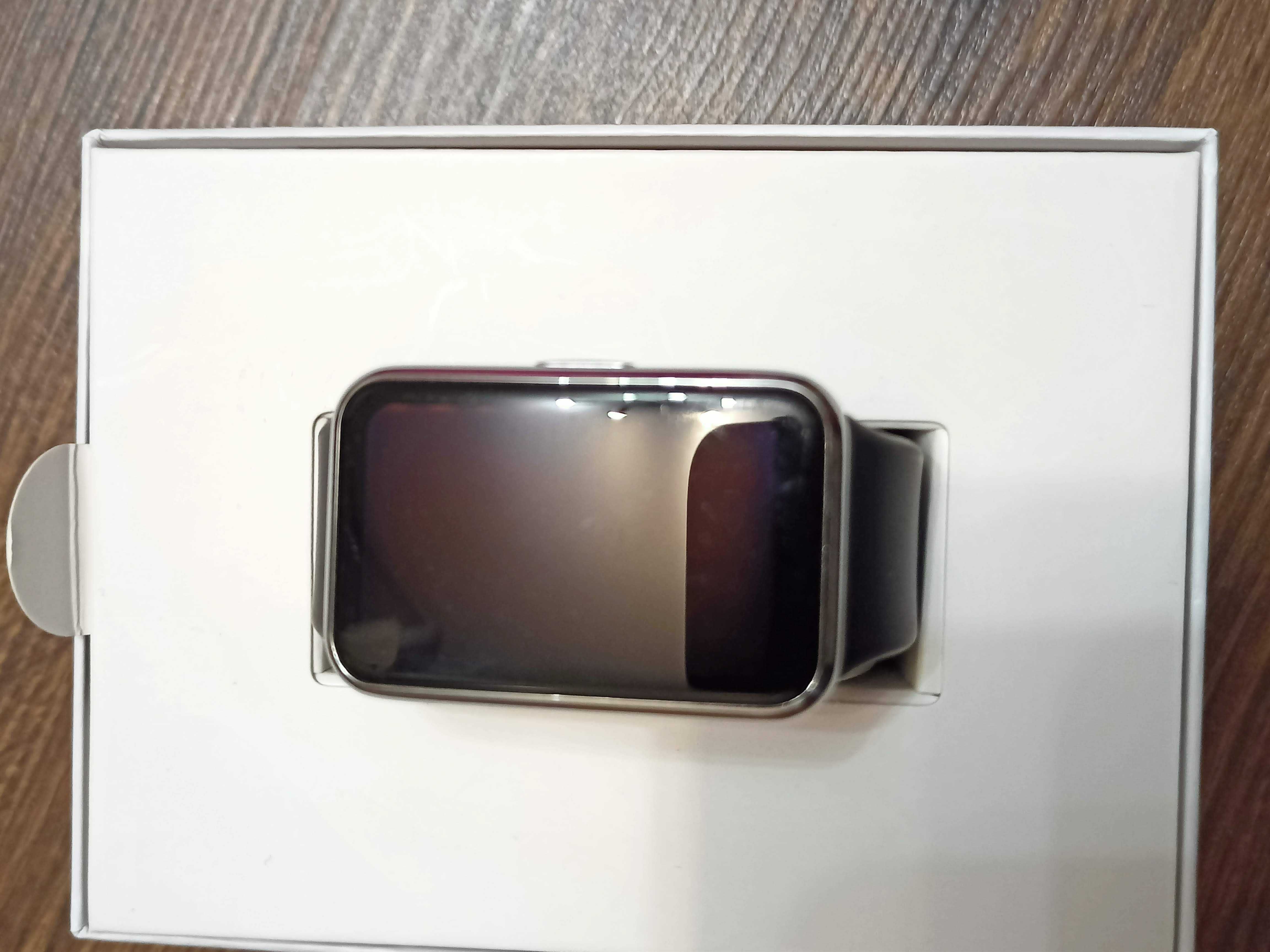 Смарт-годинник Huawei Watch FitWEI WATCH FIT
