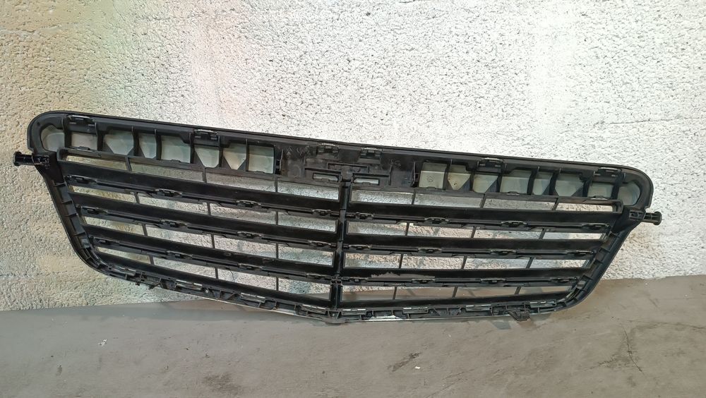 Vendo grelha do Mercedes Benz w204 ano 2007/14