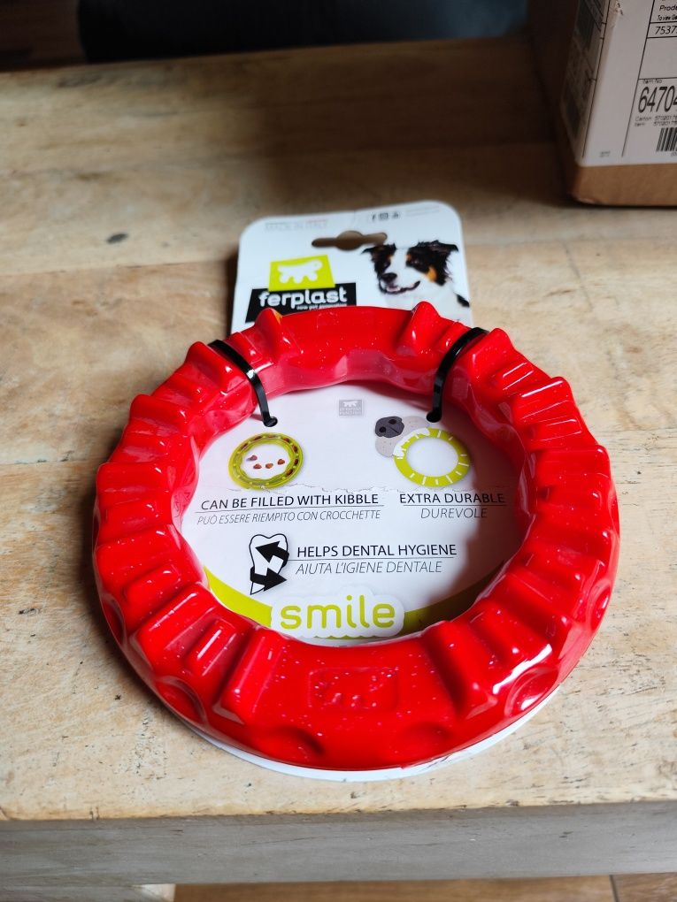 Ferplast Smile pierścień do żucia dla psów, czerwony - rozmiar M