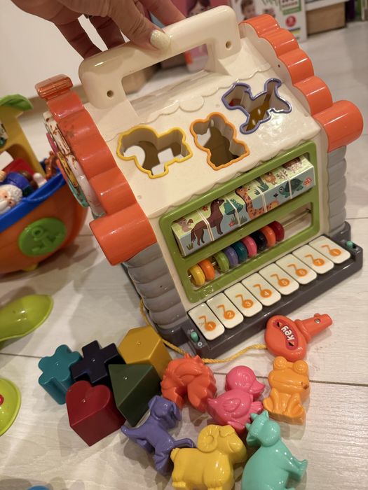 Будинок-сортер Hola та Ноєв ковчег Kiddy