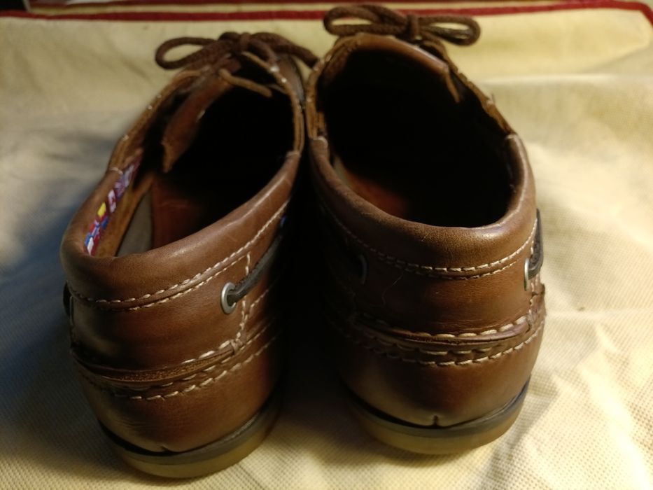 Мокасіни топсайдери