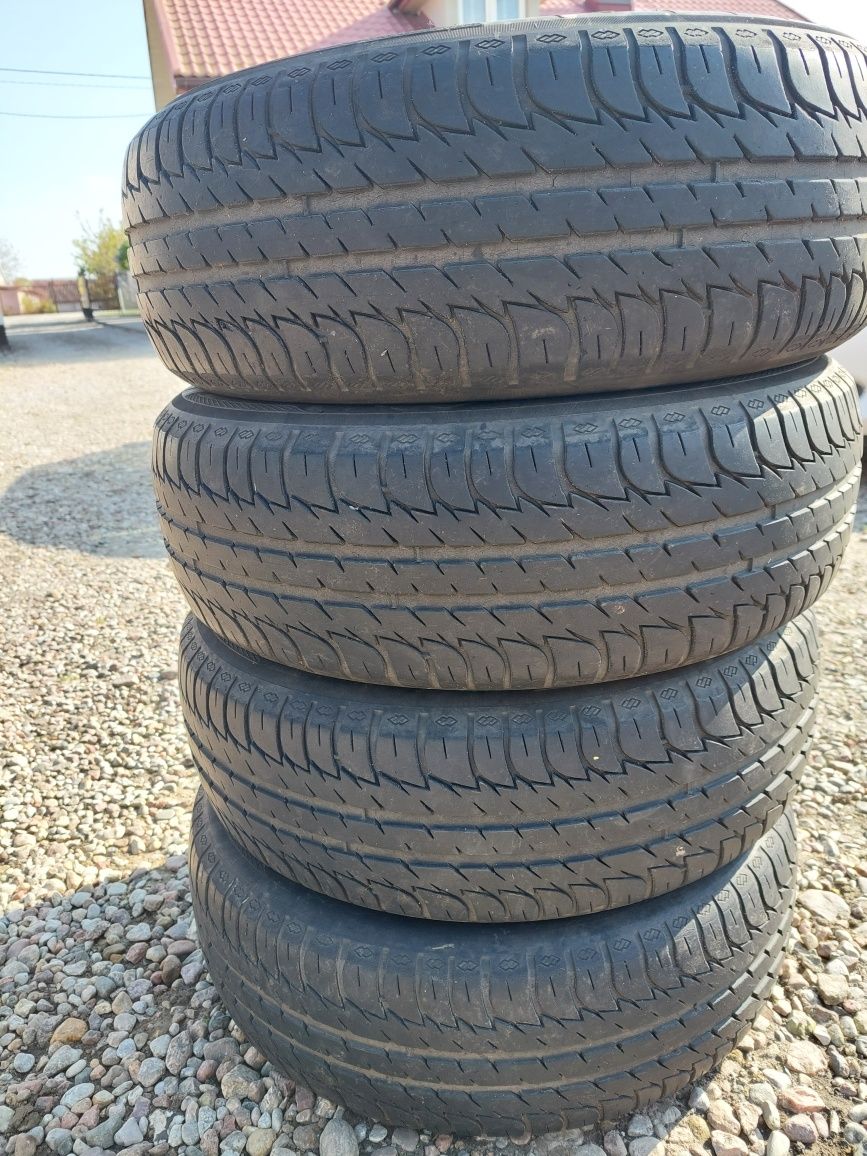 195/60r15 letnie kleber