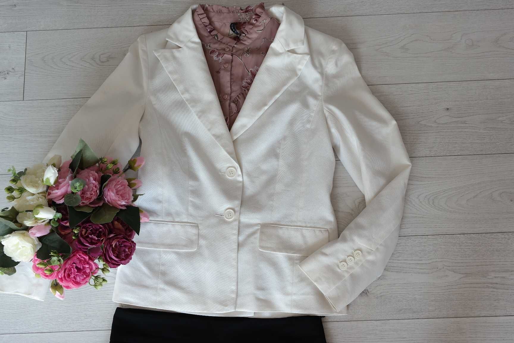 biała marynarka Vero Moda r.38