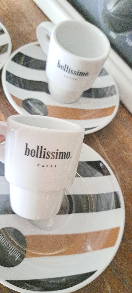 Café  BELLISSIMO D'OURO + Chavenas