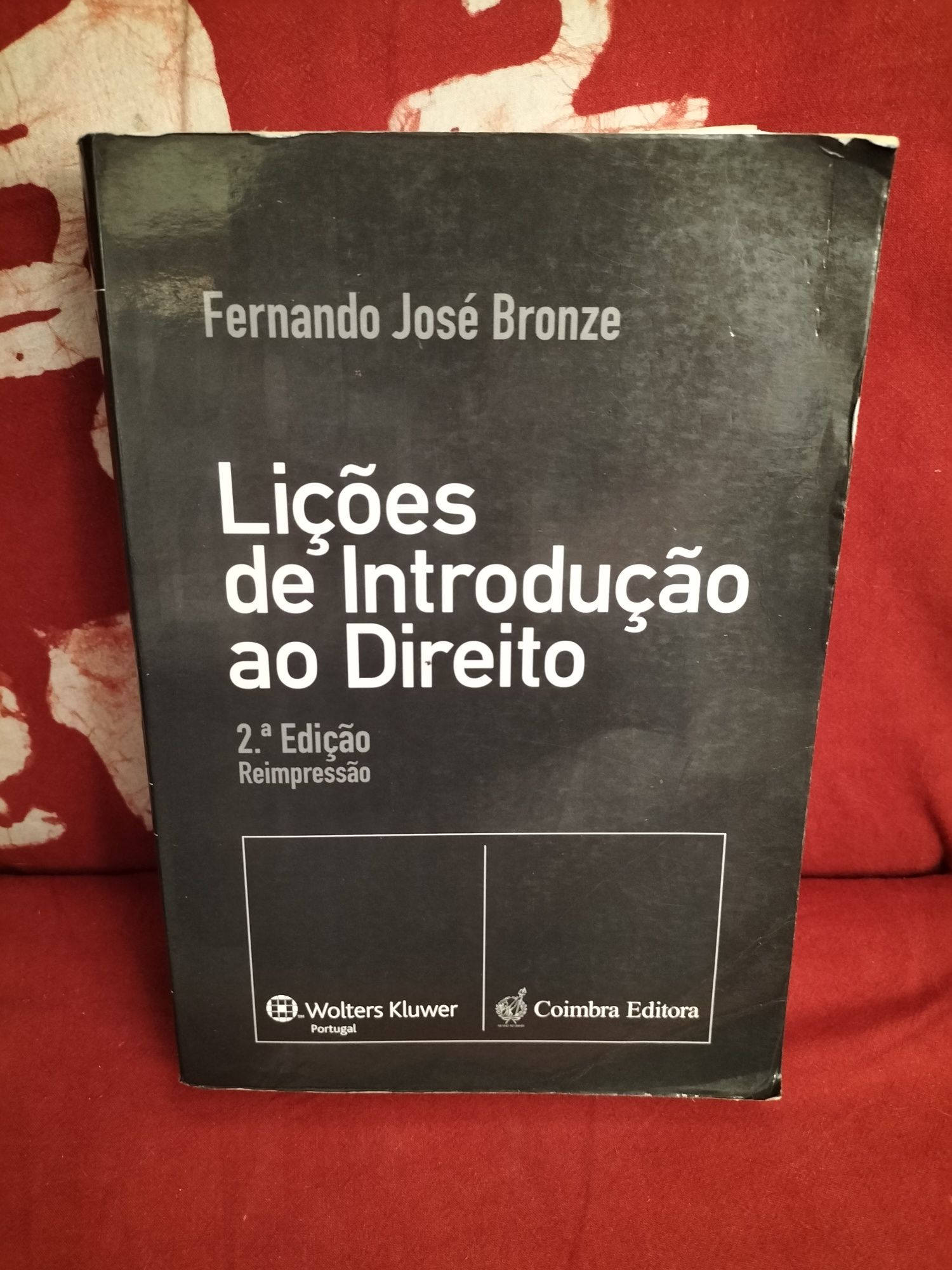 Livro "Lições de Introdução ao Direito"