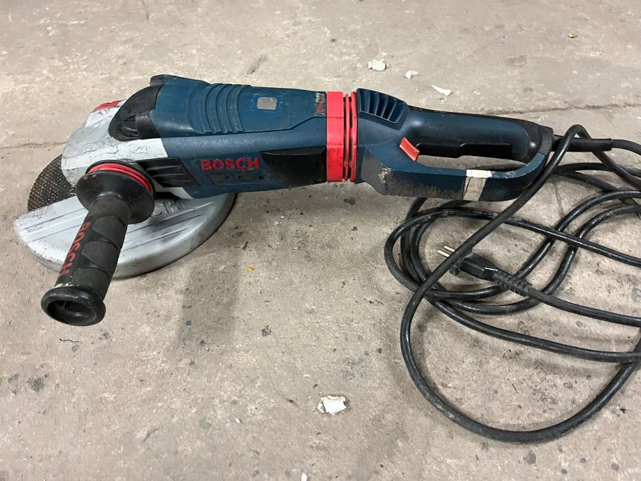 Szlifierka BOSCH duży GWS 24-230 LVI 2400W 2018r