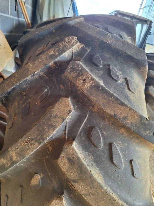 Opony Rolnicze 460 85 R38