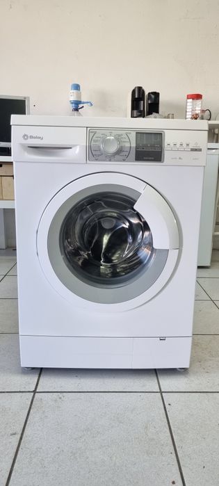 Máquina de Lavar Roupa  Balay com garantia!