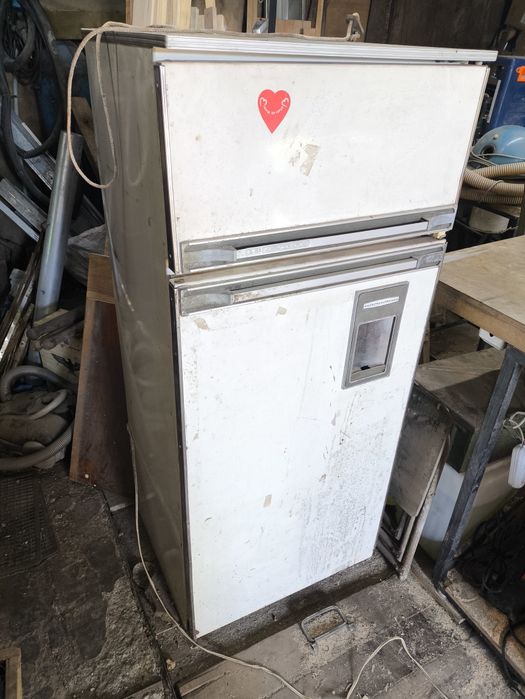 Холодильник старого зразка