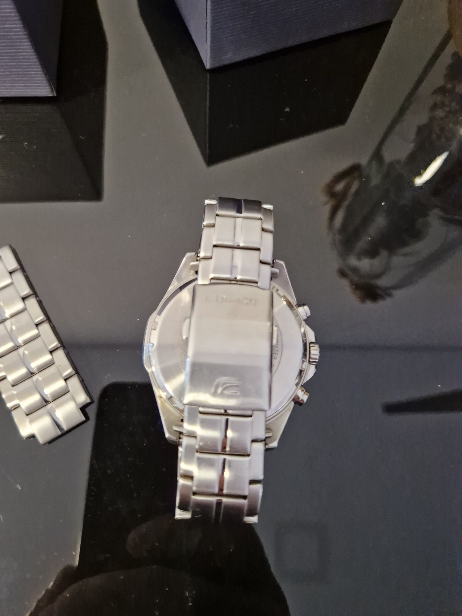 Relógio Casio Edifice EFR-556