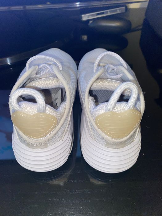 Tenis Nike  bebe tam 22