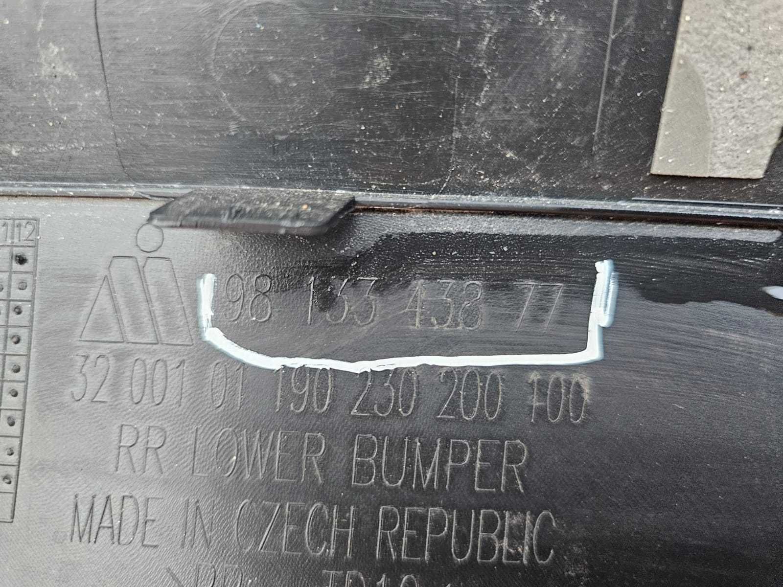Pára-choques Traseiro Citroen C3 III (16/+)
