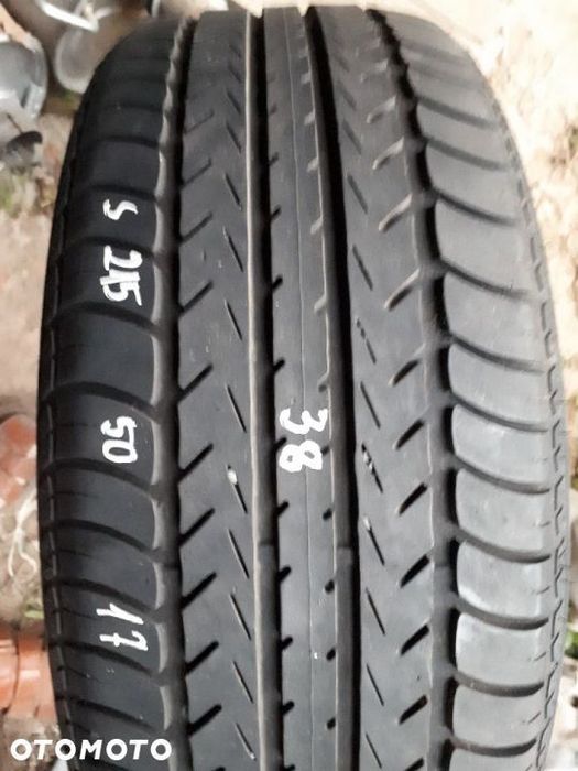 Goodyear 215/50/17 nr 38