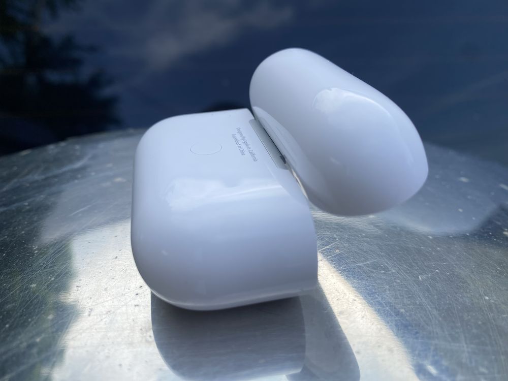 Продам кейс AirPods pro 2 Taype-c Оригінал