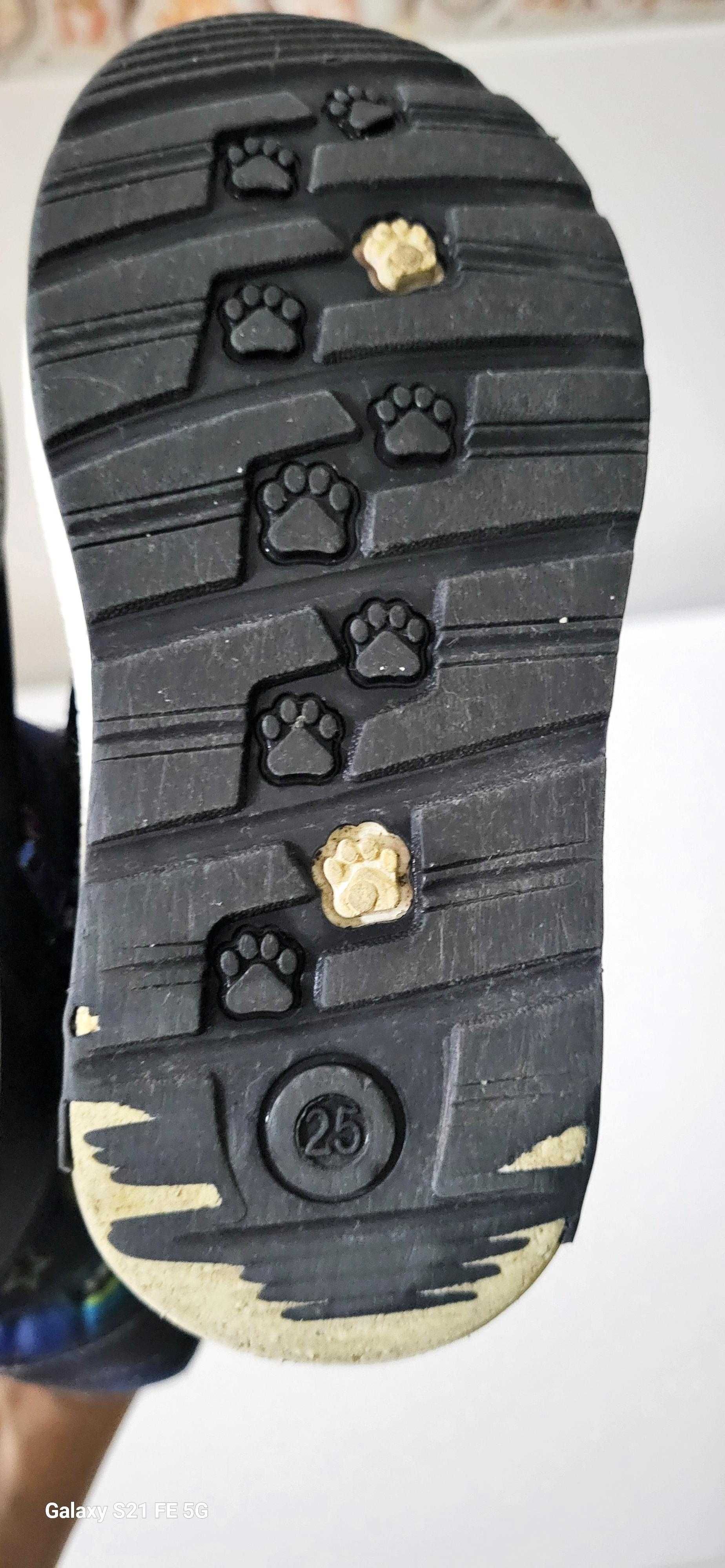 Botas quentes de menino tam. 25