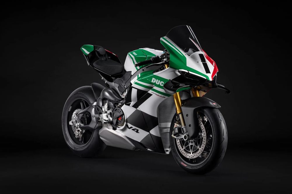 Ducati Panigale V4S Tricolore