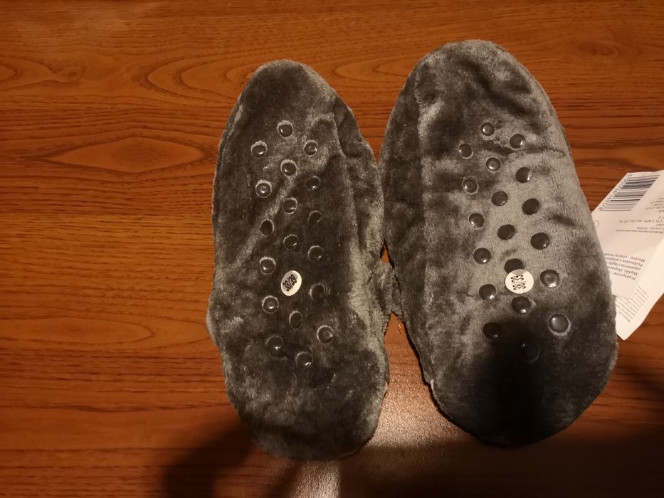 Ciepłe kapcie roz. 38-39