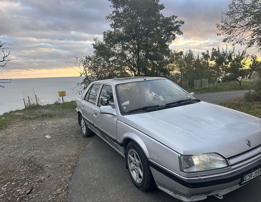 Renault 25 1985г