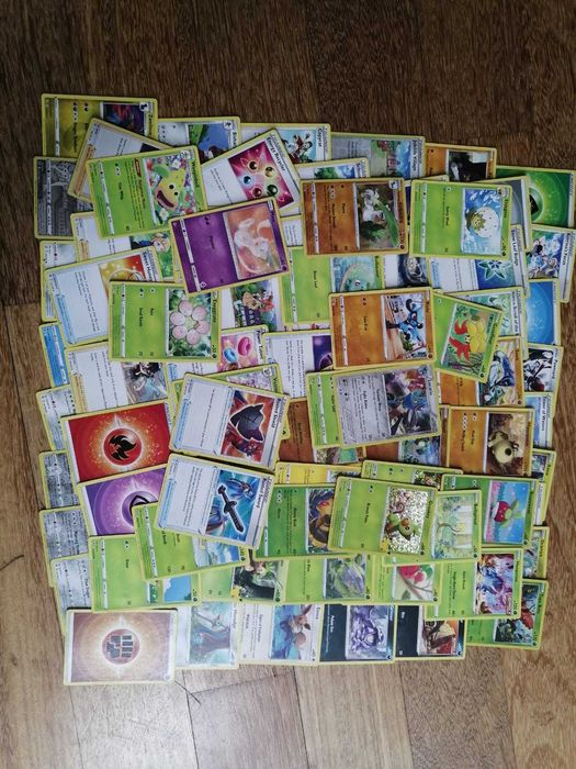 Oryginalne Karty Pokemon. Ponad 100 sztuk.