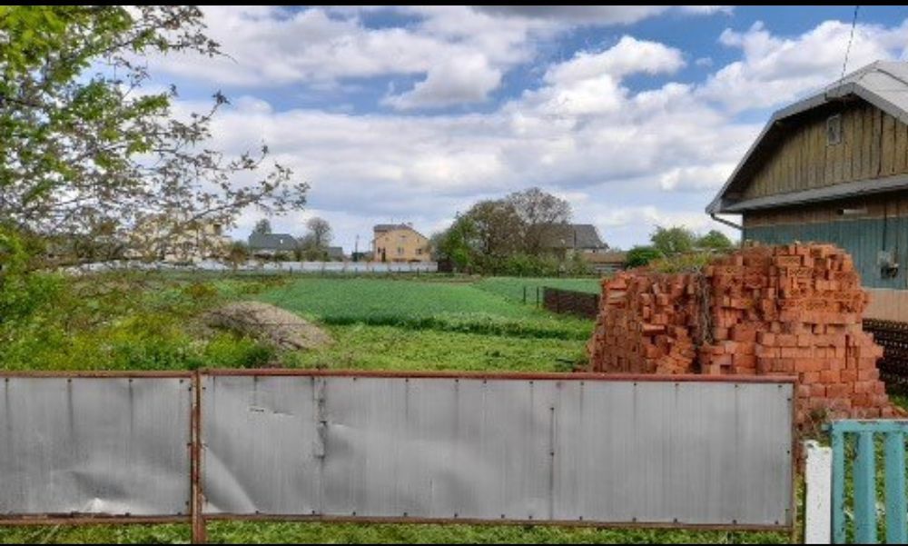 Продається земельна ділянка