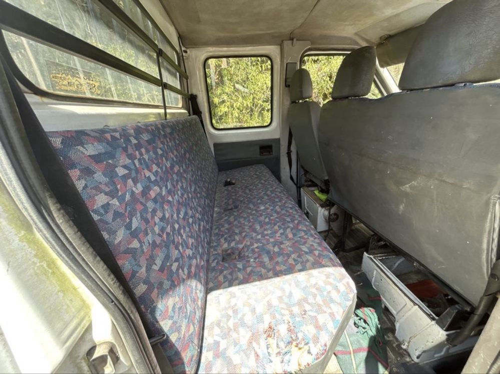 Mercedes Sprinter 7 lugares caixa aberta
