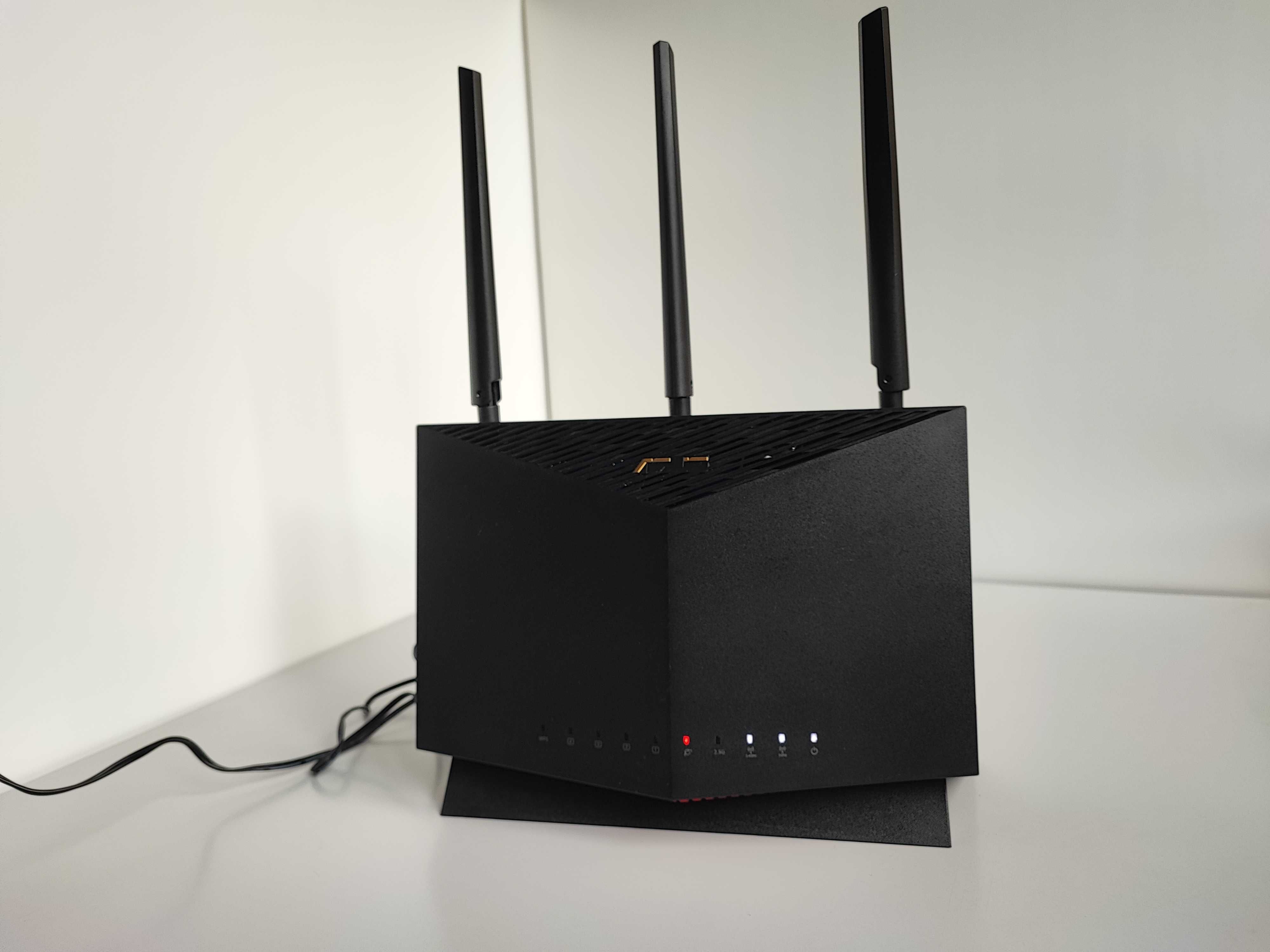ASUS RT-AX86U VPN Mesh Бездротовий маршрутизатор