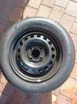 Felga stalowa z oponą 13" 4x100 nissan micra