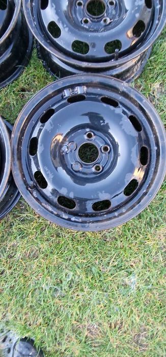 Felgi Stalowe R15 5x100 Golf IV