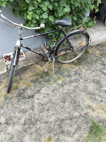 Zabytkowy rower rixe