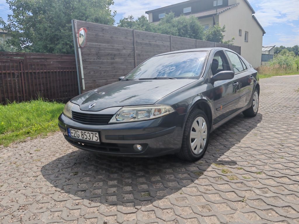Laguna 1.9 TDI jeżdżąca