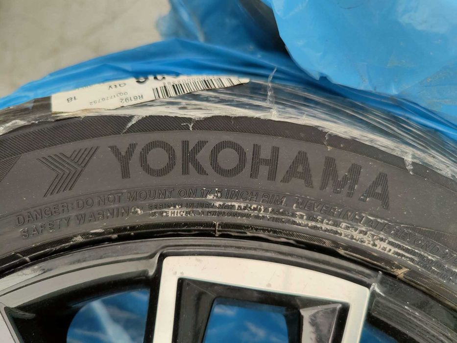 Kompletne koła zimowe 17" Toyota Corolla