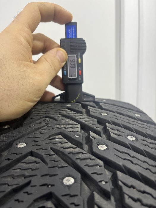 255/35/20 NOKIAN резина зима HAKKAPELIITTA 8