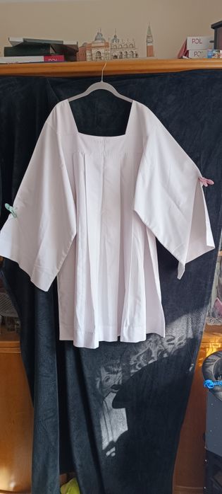 Komża biała kapłańska