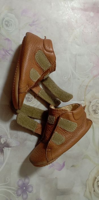 FRODDO prewalkers  кросівки шкіряни дитячі 19р.